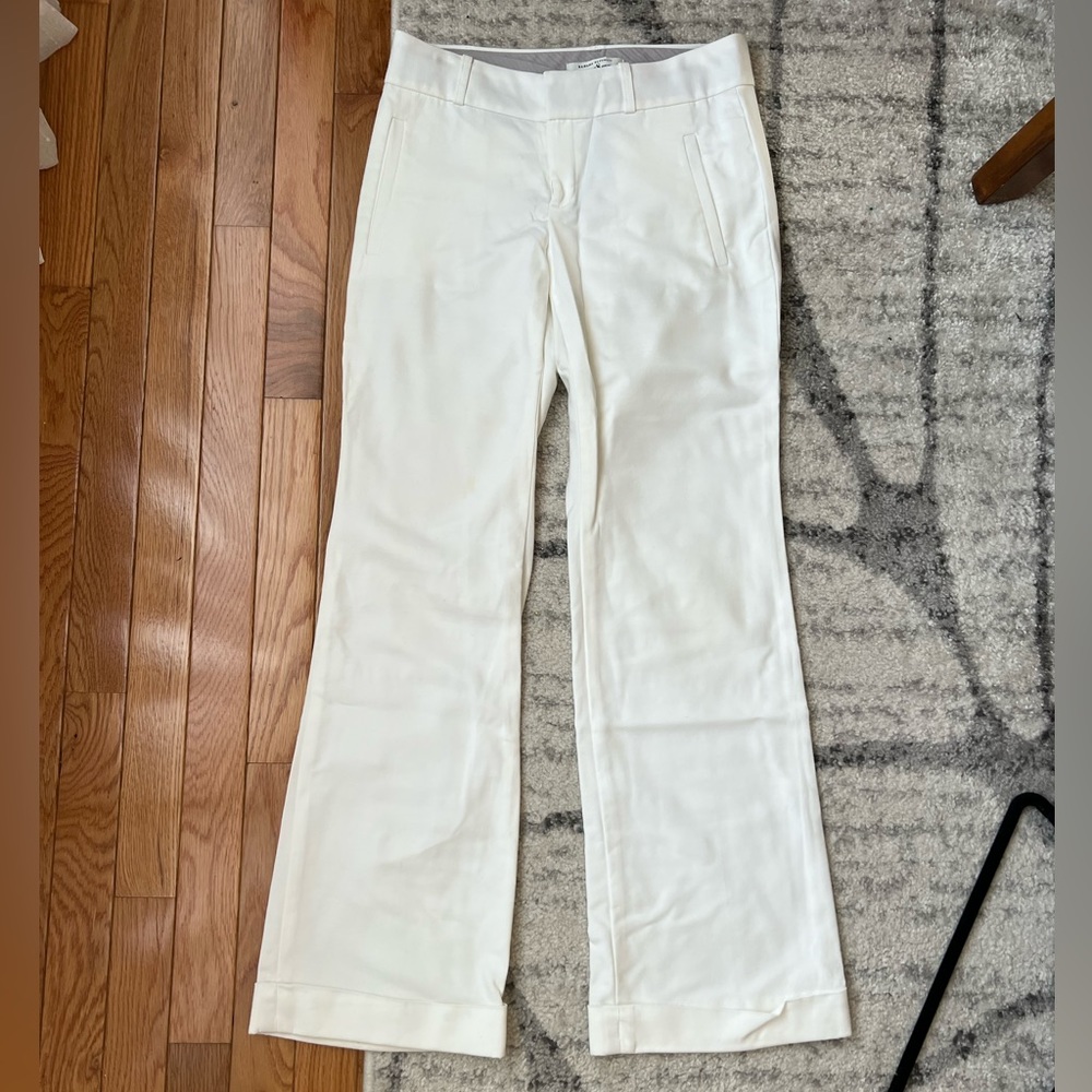 Banana Republic • White trousers